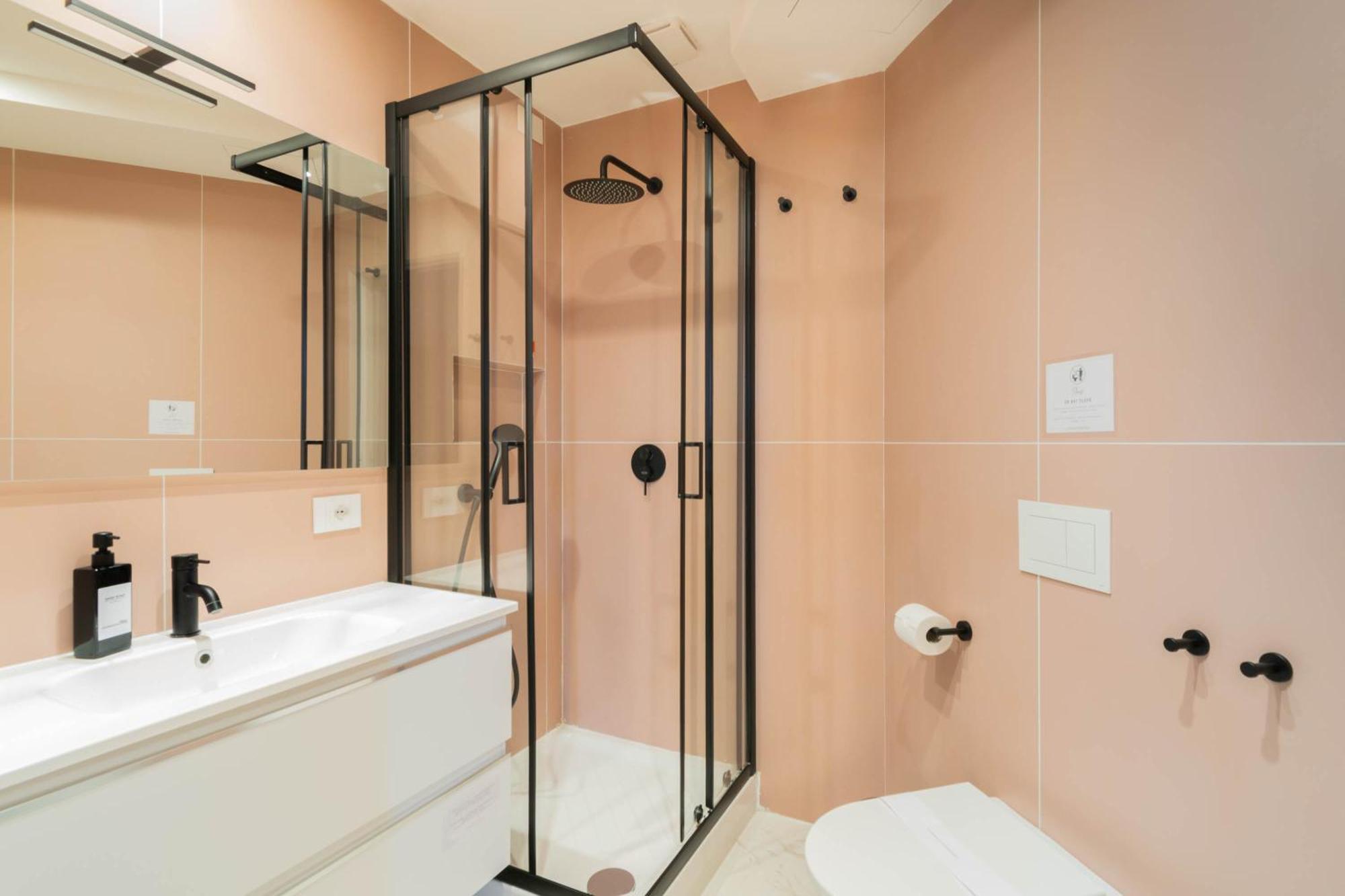Design Suite 39 - Metropolitana M4 - Aeroporto Linate Milano Eksteriør billede